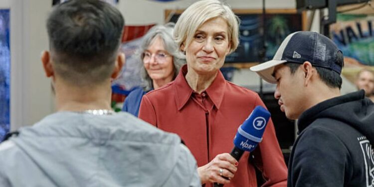 Susanne Stichler